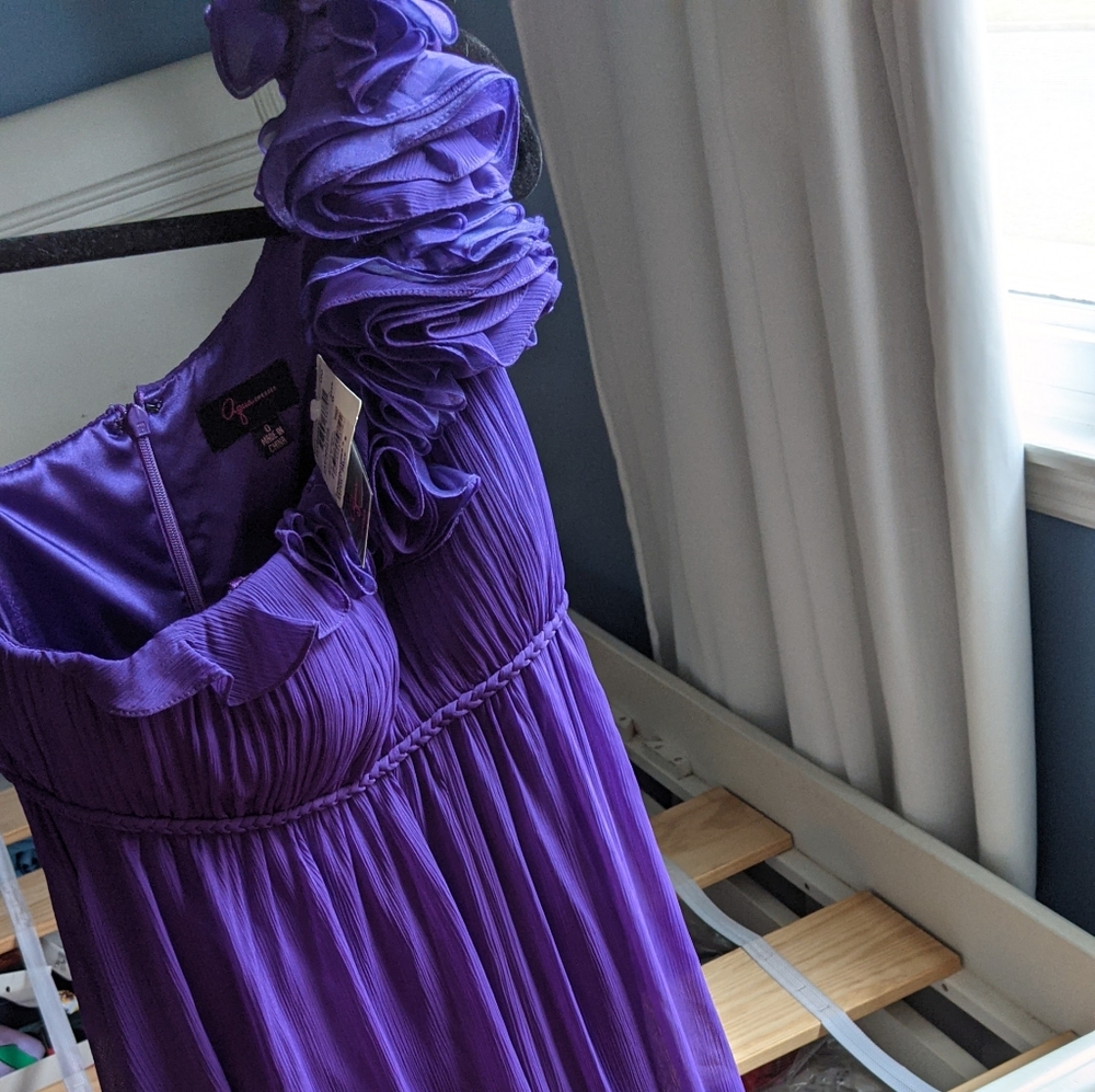 NEW Women's long purple gown party fancy wedding dress size 0 occasion maxi $279